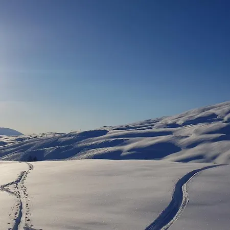 Villa Mlodge - The Mountain Sogndal