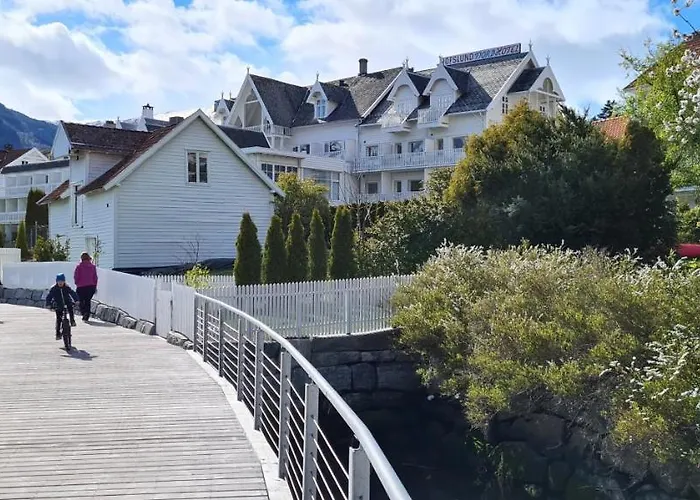 Mlodge - Luxury Mountain Retreat Near Sognefjord & Flam Sogndal